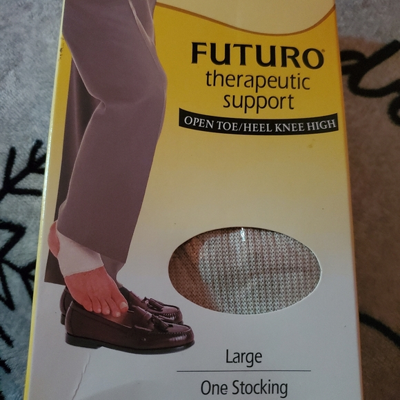 Futuro Open Toe Therapeutic Support Knee High - Picture 2 of 5